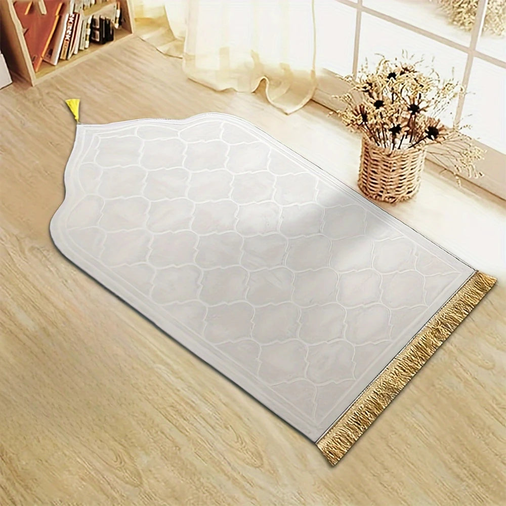 Tapis de prière épaissi en peluche avec tapis de prière irrégulier en flanelle à pampilles